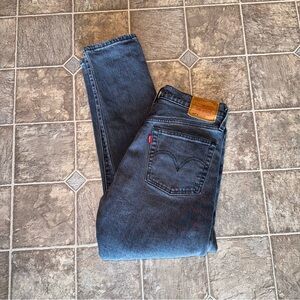 Levi’s Premium 501 S Skinny Gray/Faded Black Jeans W26 L28 Button fly Distressed